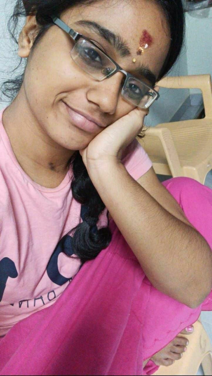 South Indian girl nude videocall pics - Porn - EroMe