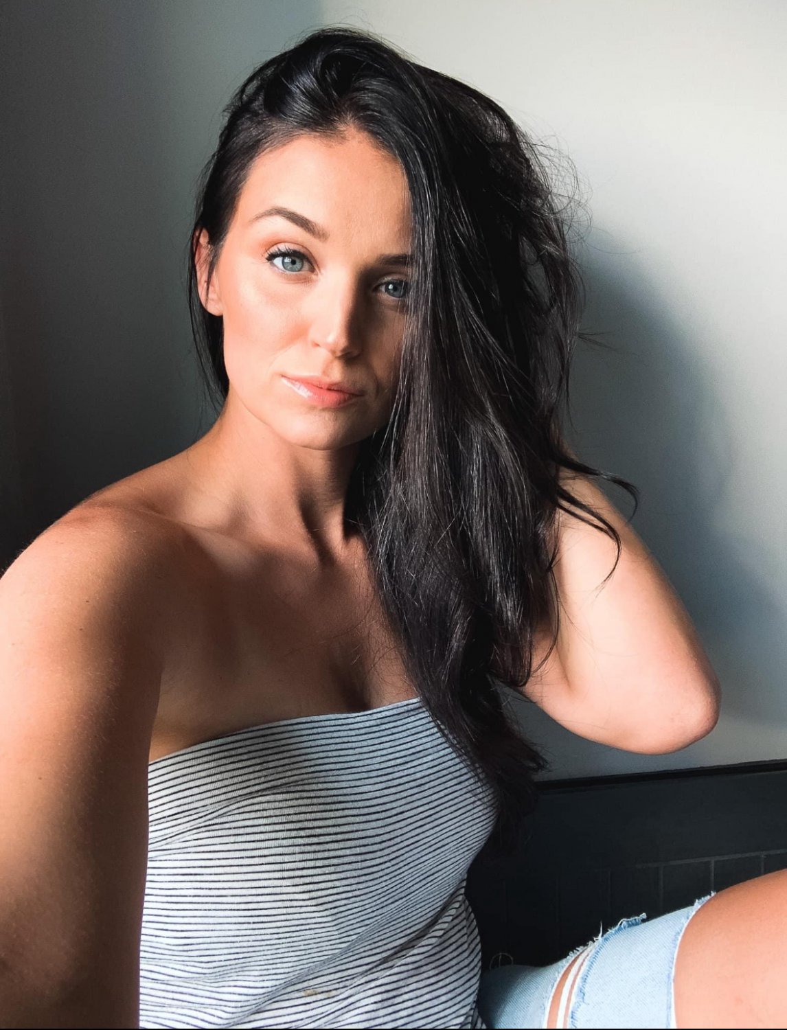 Mom of 3 ready to cheat #P0vWoEmz