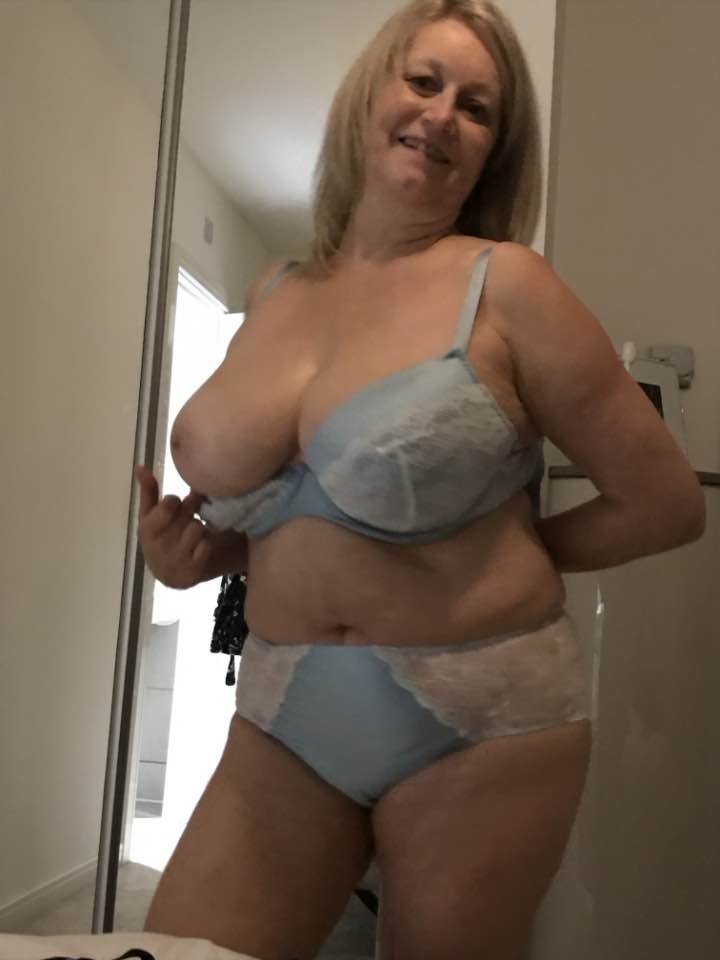 Claire Webslut #dVOVldWg
