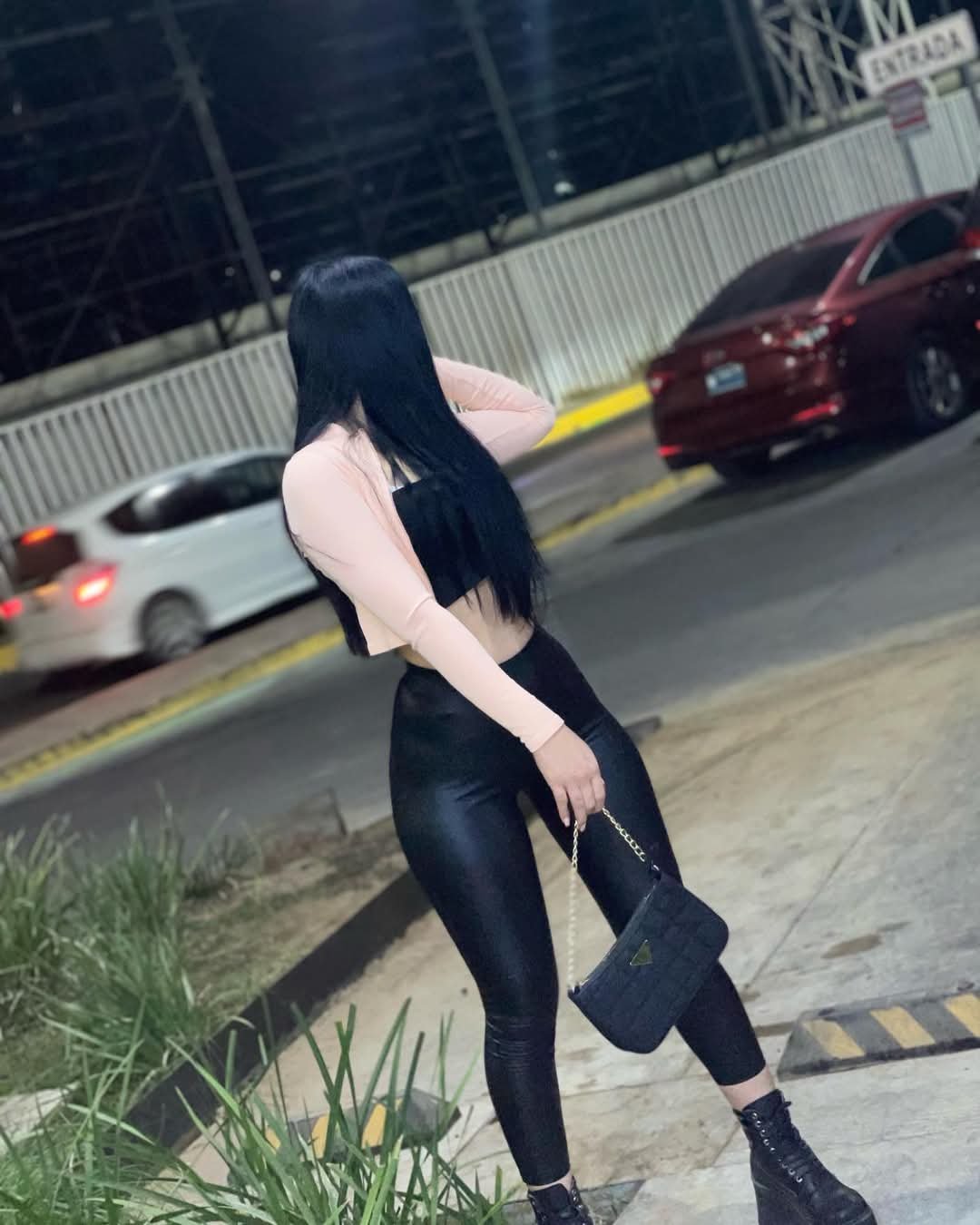 Puta barata #V1SUMsxE