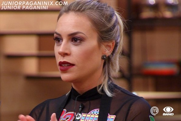 Olha o que o coelhinho da Páscoa trouxe ex Masterchef Deborah Werneck prima da Tatá Werneck! #RTxOdsiO