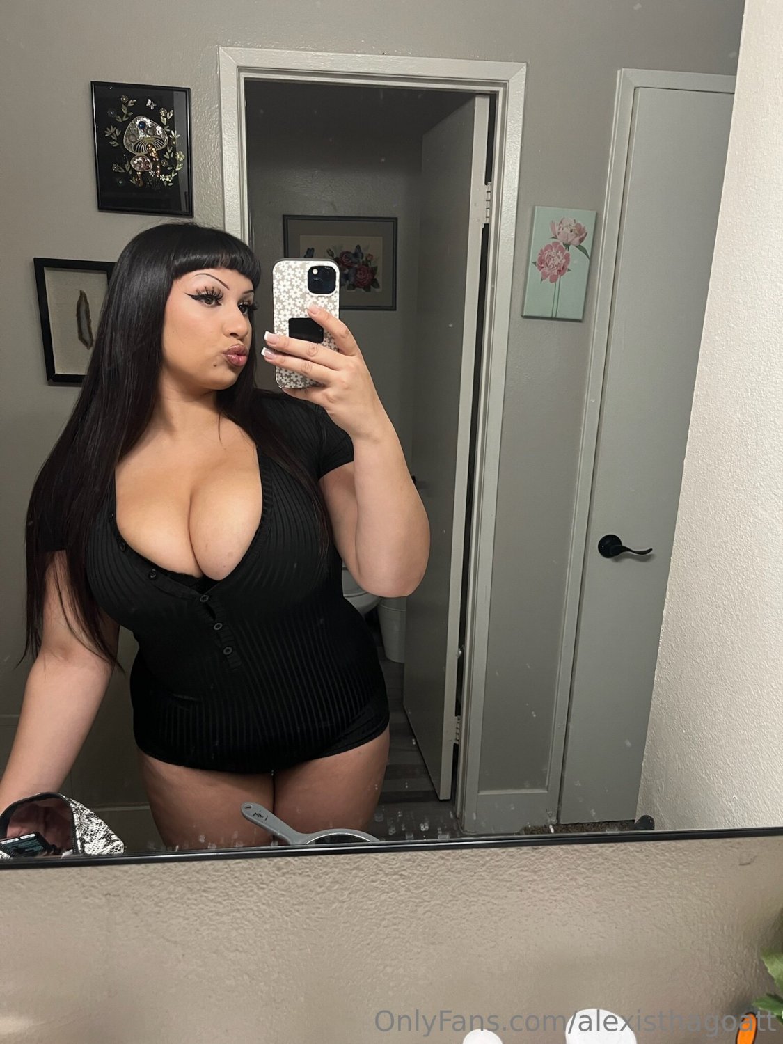 chola with giant tits #2erxMa2F