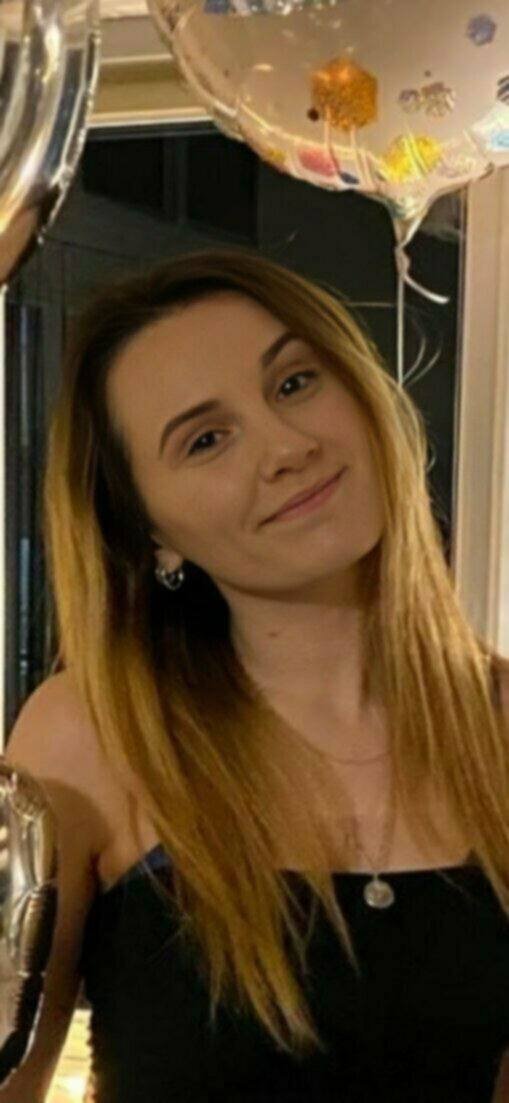 Elllen Edwards with 24 years old 📷👀👀 #C0BWBNw1